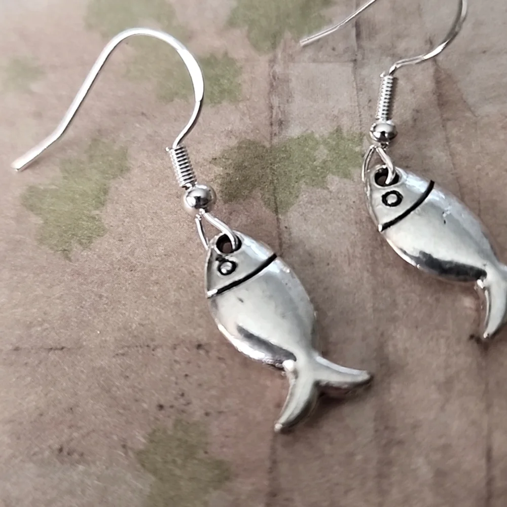 Fish  EARRINGS 925S Post